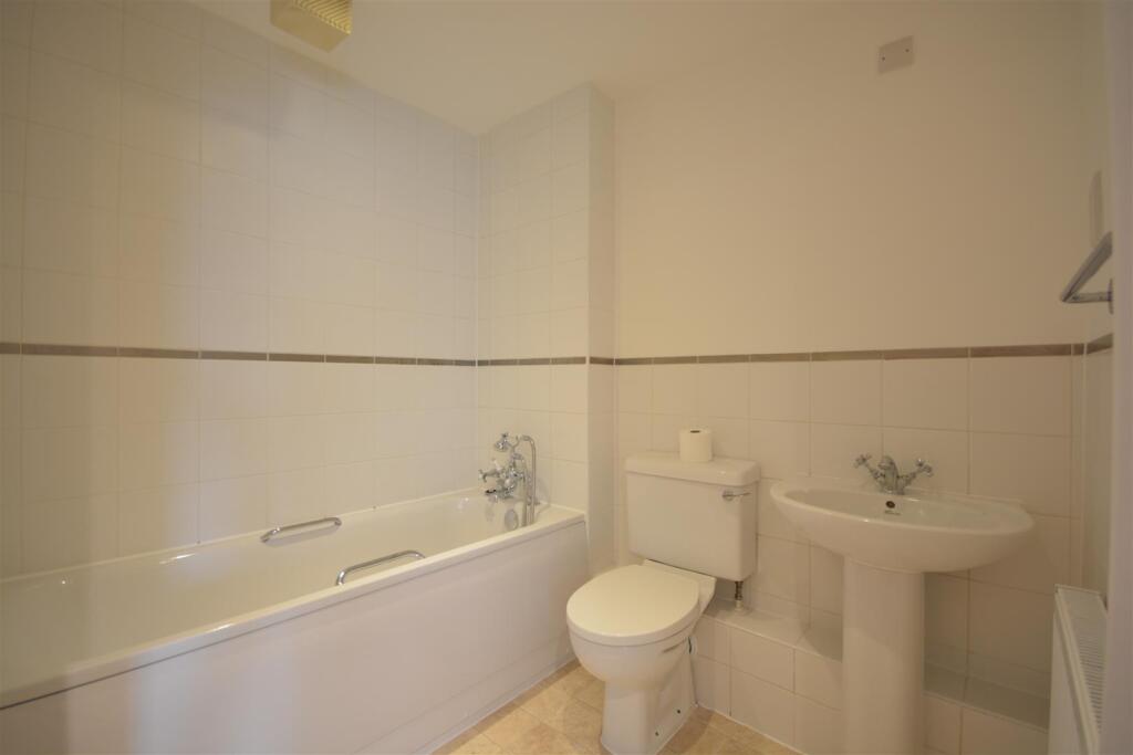 BATH.jpg