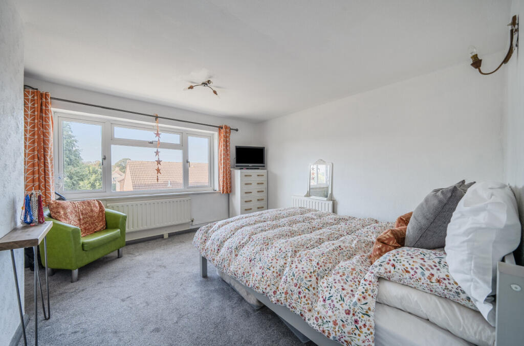 1353397-22-68d40e...