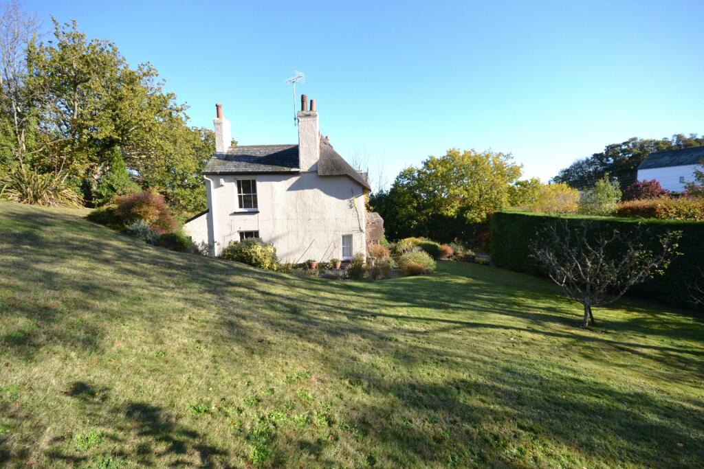 Side &amp; Garden