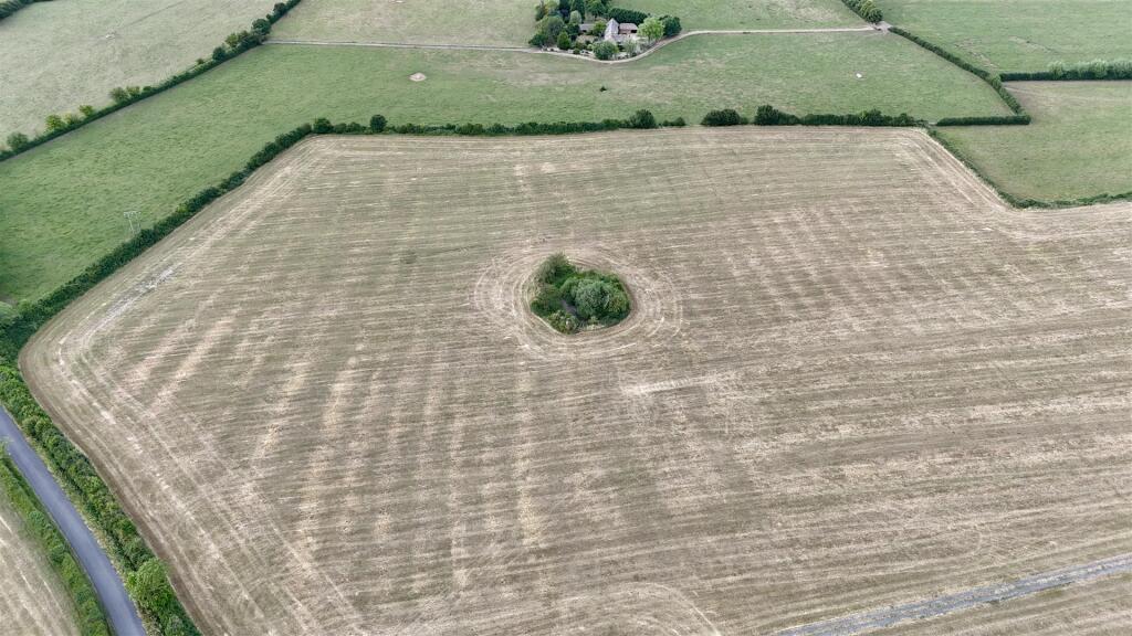 dji_fly_20250625_171016_0078_1750928156248_photo.J