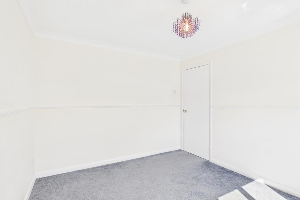 CAM04671G0-PR0081-STILL011