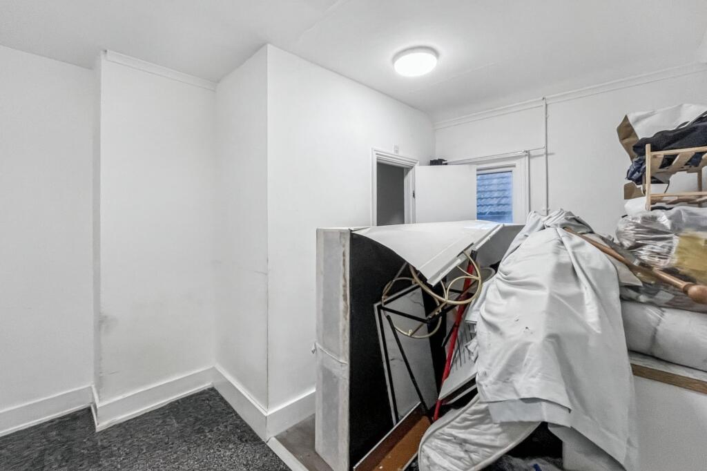 304A High Street, Sutton, Surrey, SM1 1PQ