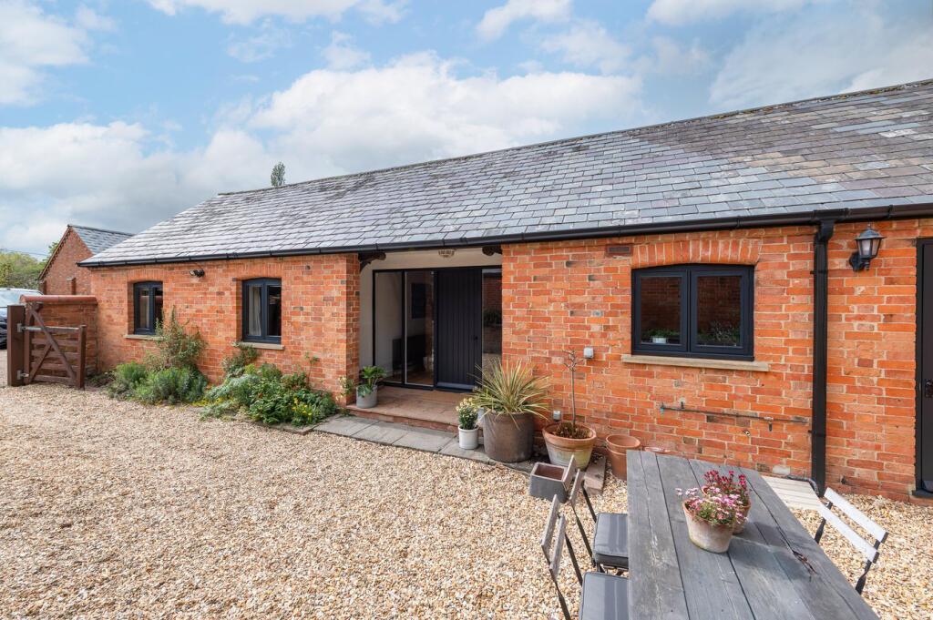 Gig House Front