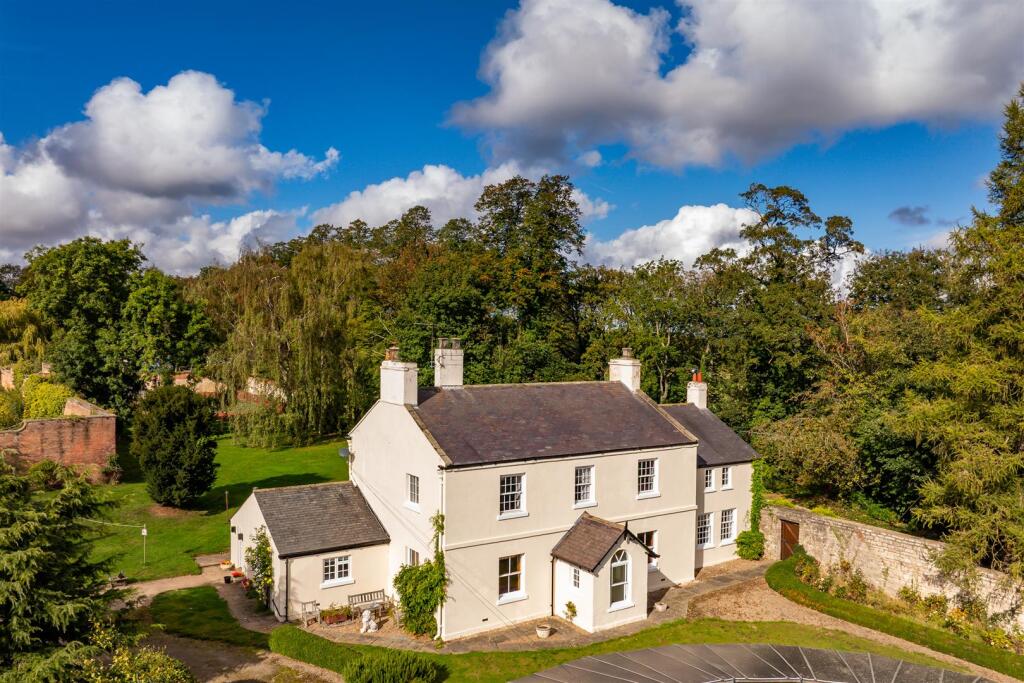 Paradise Lane, Hazlewood, Tadcaster
