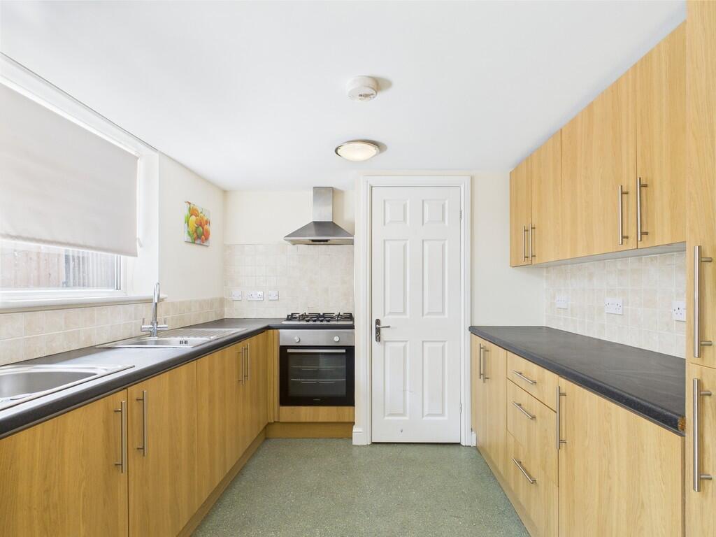 CAM03582G0-PR0096...