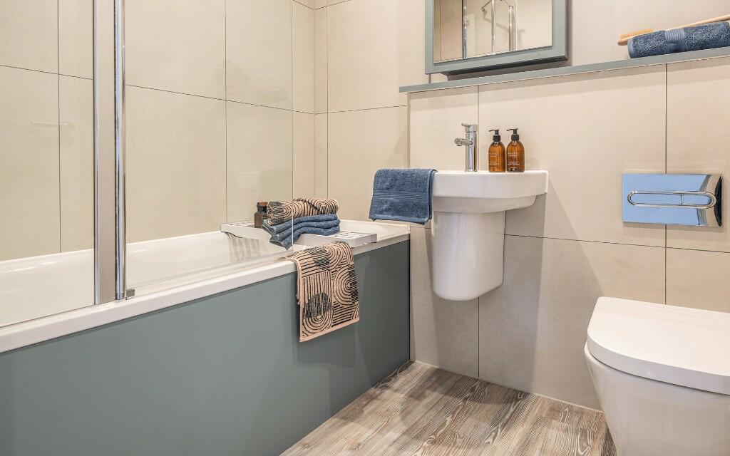 Similar Show Home