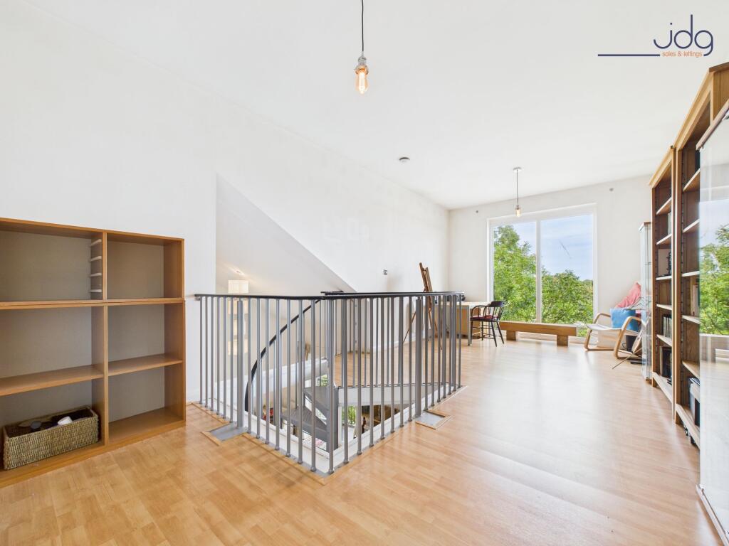 Mezzanine level for bedroom or home office