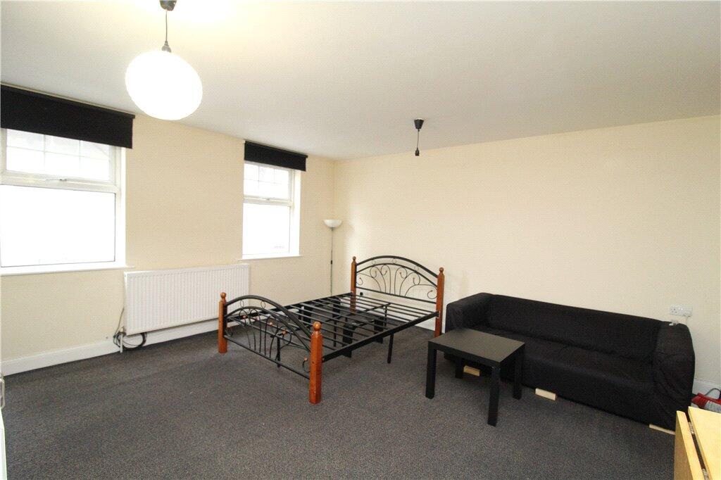 Studio Room