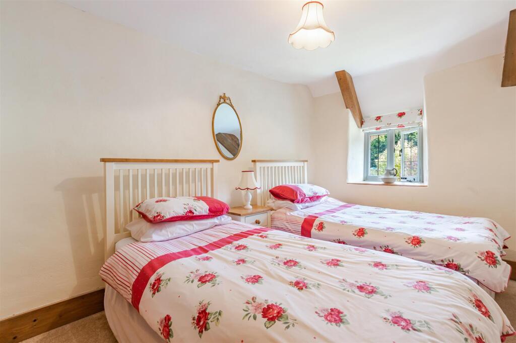 A23 - Orchard View Cottage Cockington Way - 250606