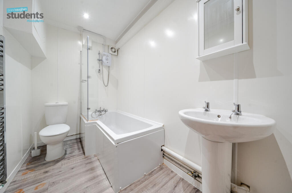 b20b3e1b-3f39-4d9...