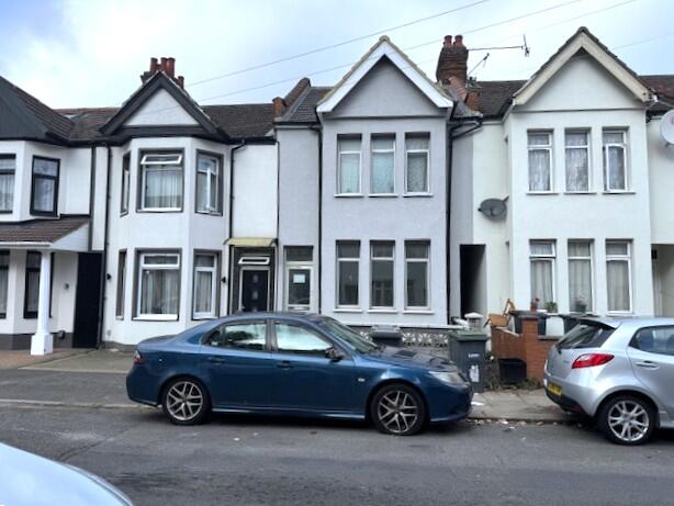 Highfield Road, Luton, Bedfordshire, LU4