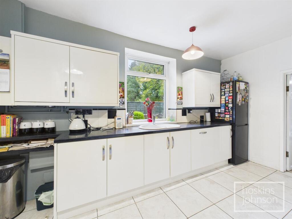 Kitchen/Breakfast Room