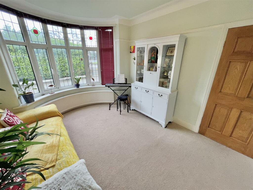 Sitting Room Aspect 2