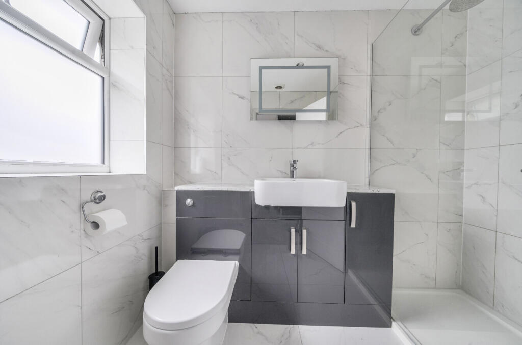 1336725-15-68b02f...