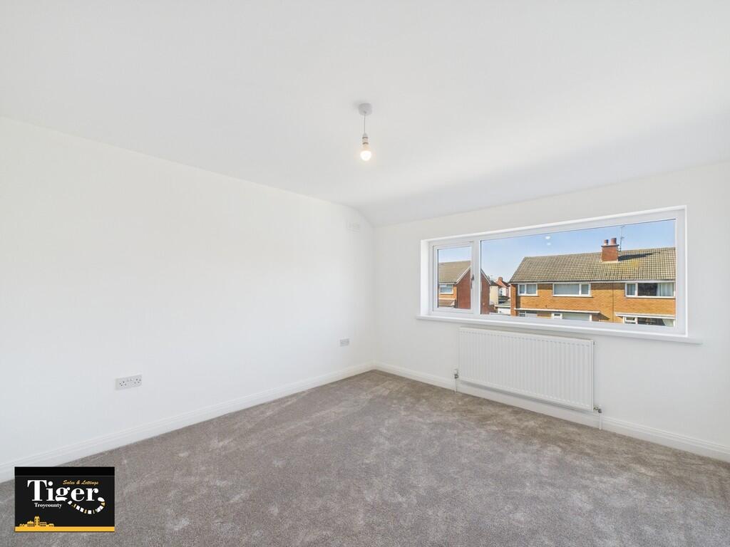 CAM02176G0-PR0540...