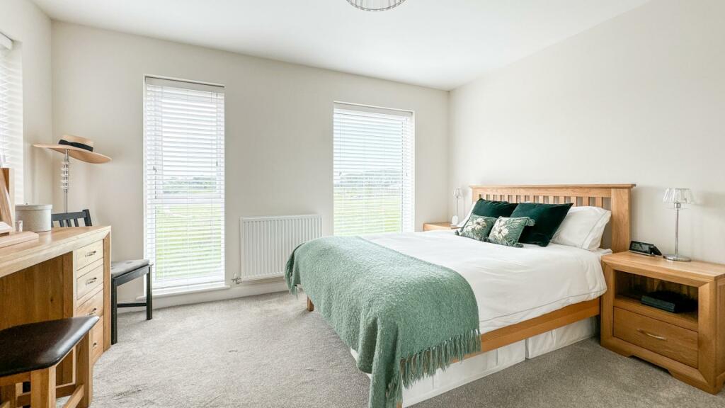 Master Bedroom with en suite