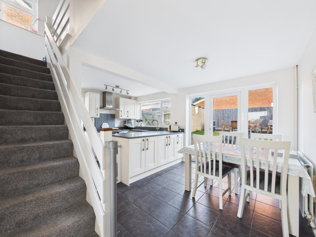 kitchen diner 2