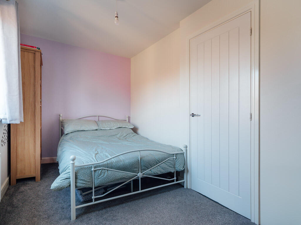 22 fortuna way extra rightmove (7 of 13)