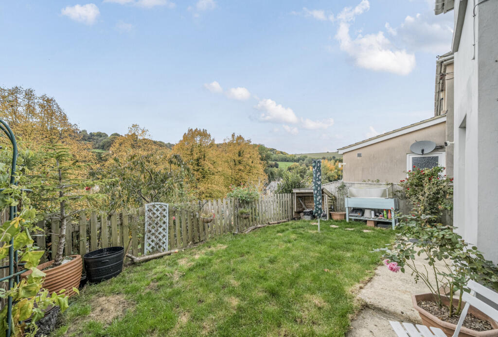 1357549-17-68e921...