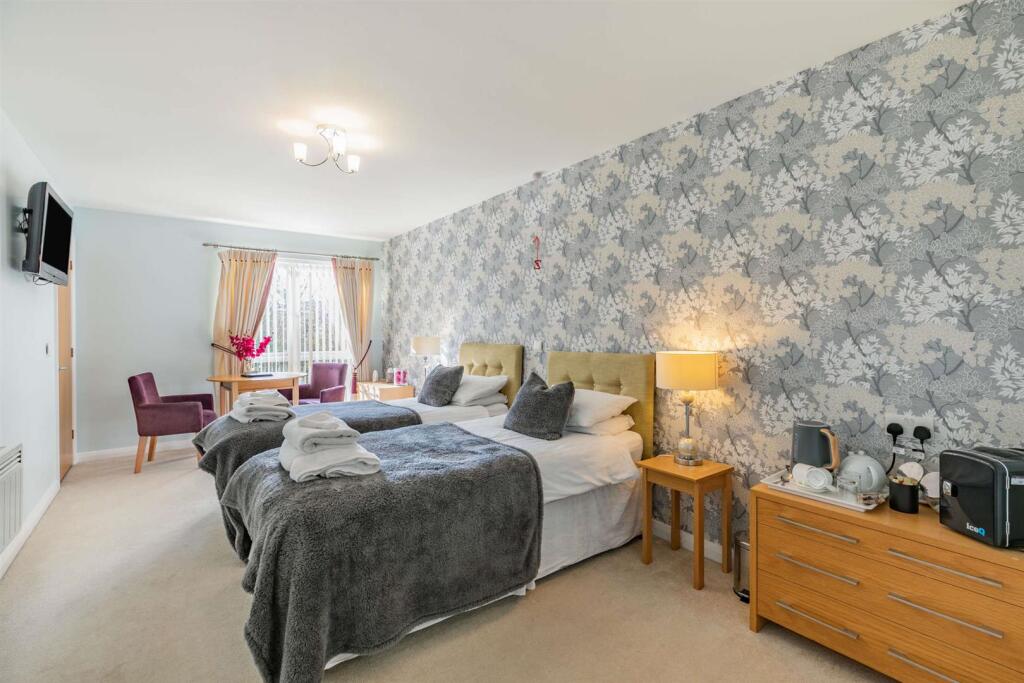 8498606-interior03-800.jpg