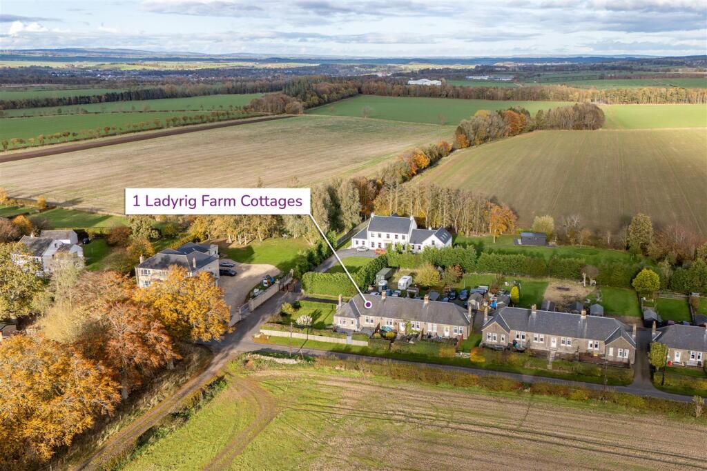 1_ladyrig_farm_cottages-01.jpg