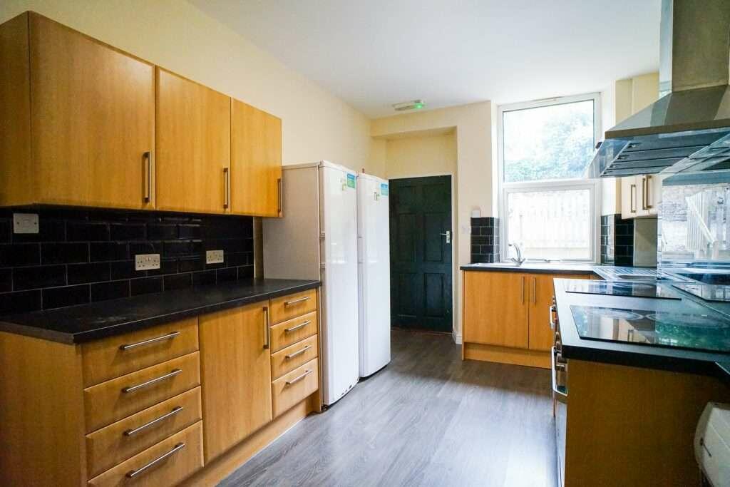 94_Harcourt_Road