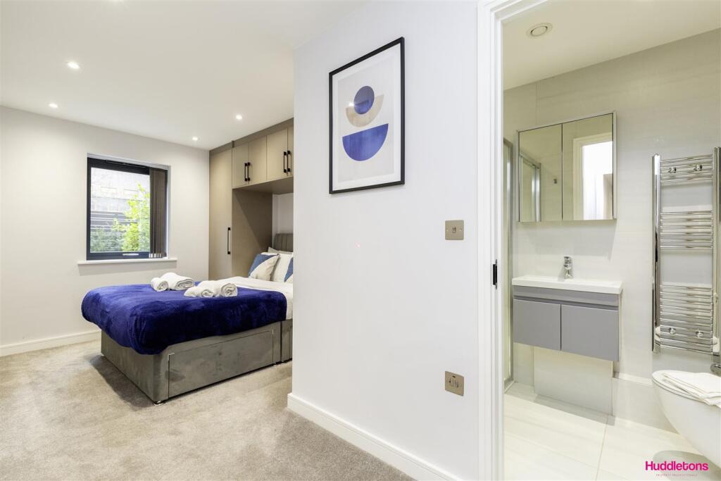 F2 Holecene Court -9.jpg