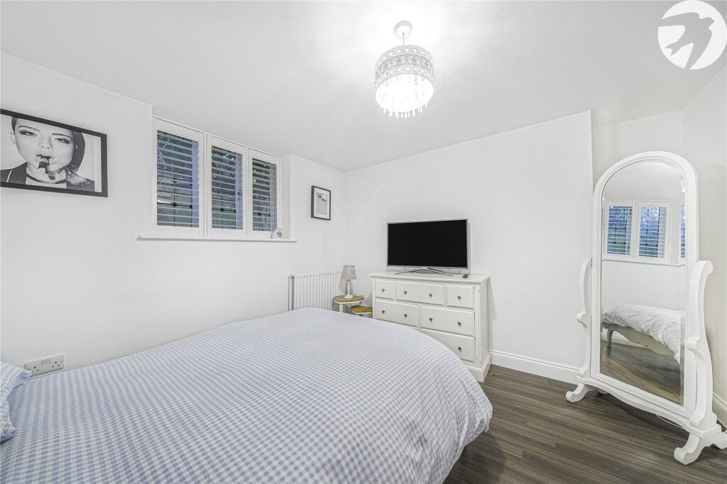 Cellar (Bed 3)