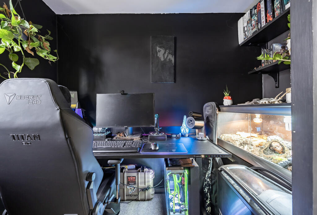 1333210-17-688ba9...