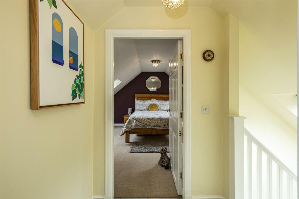 11 Killie Court Tweedbank 39.JPG