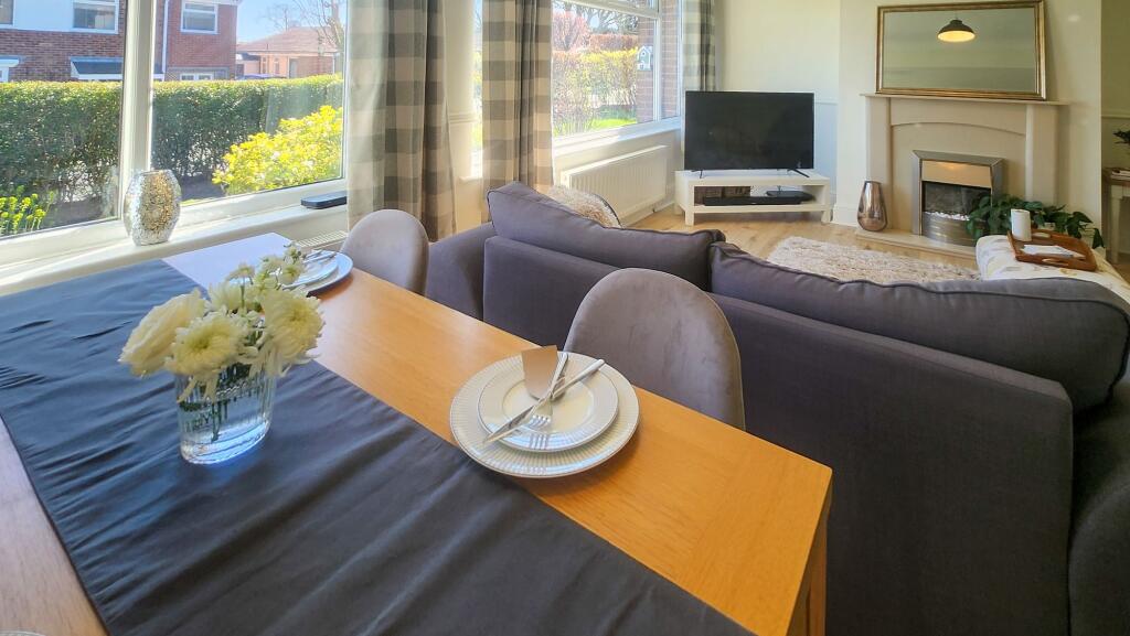 Living Room | Dining Room