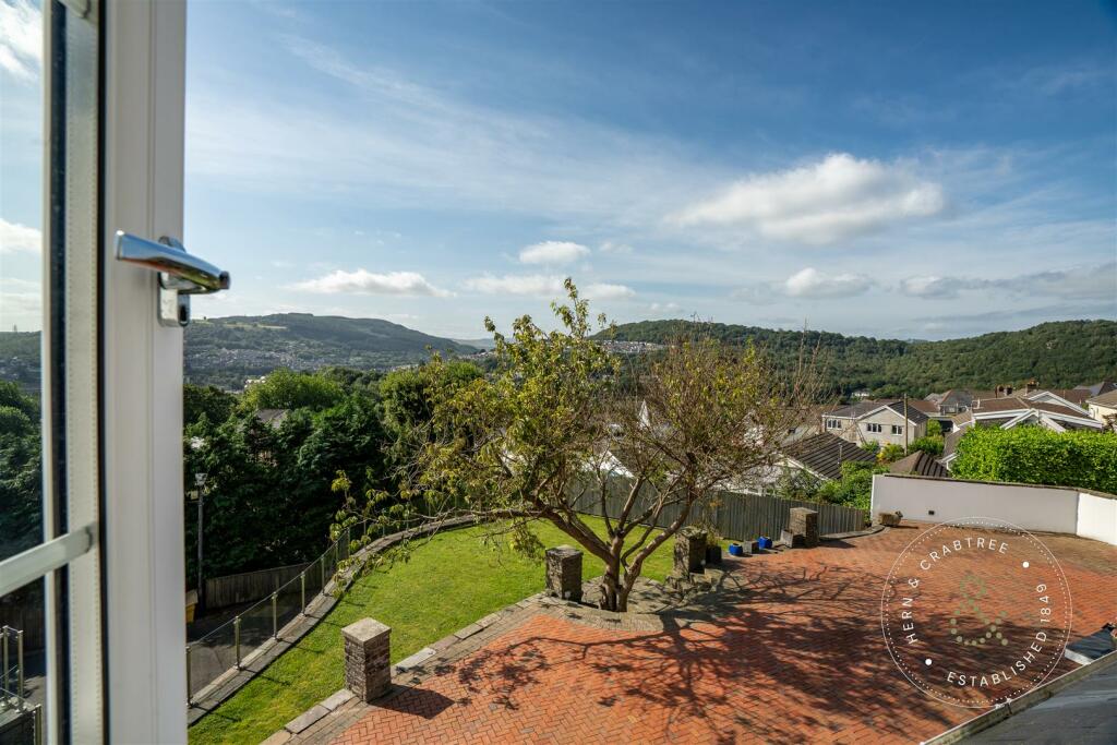 Pencoed Avenue, External, HC (25).jpg