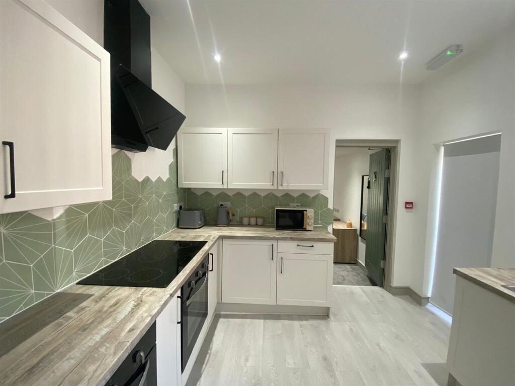 WhatsApp Image 2024-08-14 at 10.21.27.jpeg