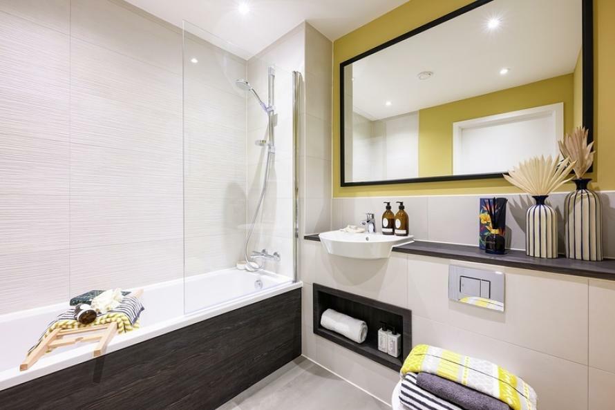 Plot 180 Bathroom
