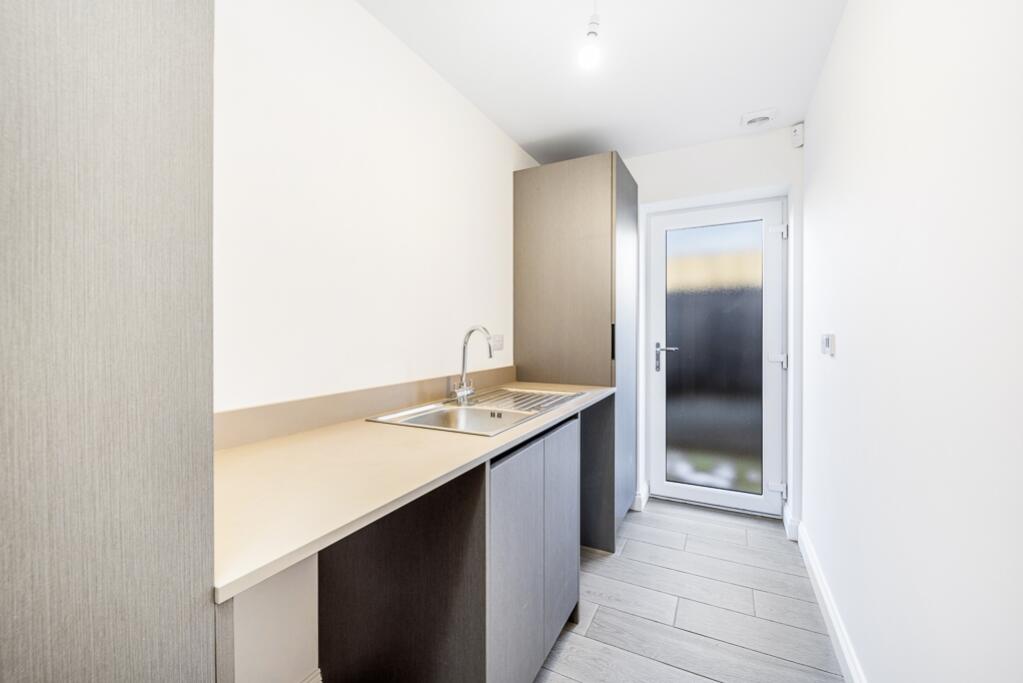 Plot 4, Fairview Close (Grantham)-12