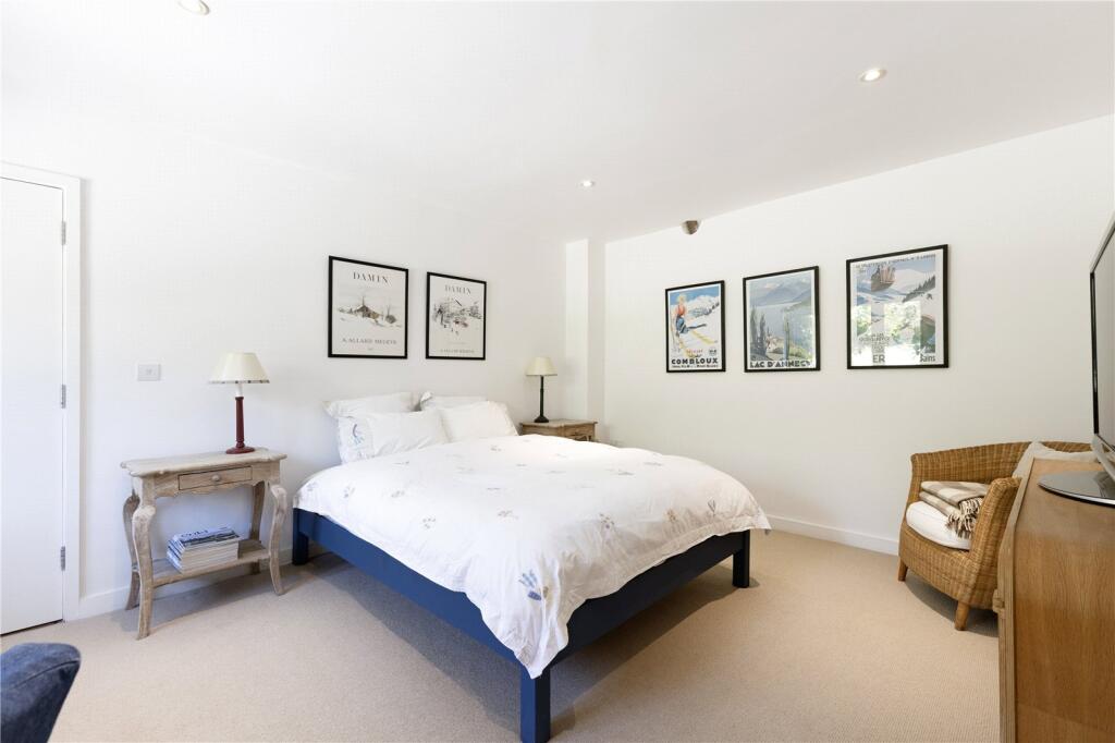 Bedroom 4