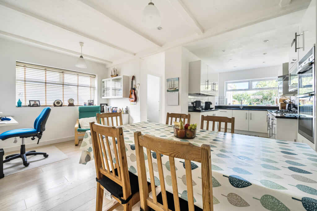 2-1347440-15-68ba...