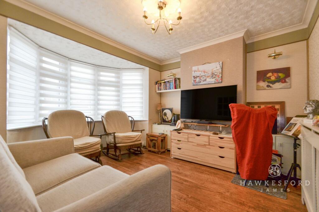Staplehurst Road, Sittingbourne - Lounge