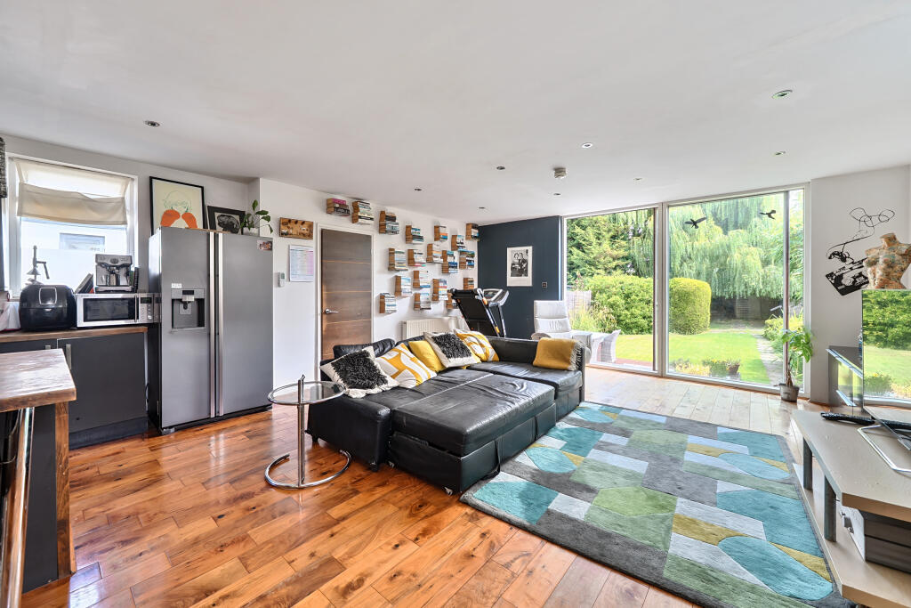 1340159-9-68a47146532cb