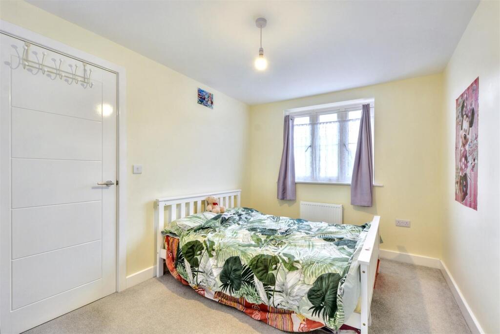 Bedroom 4_2.jpeg