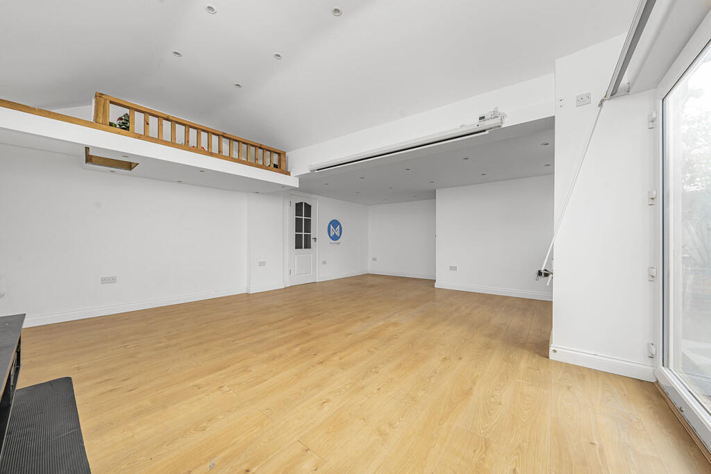 Photo Nov 28 2025...