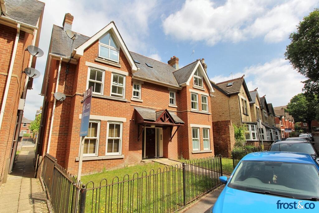 Approach Road, Ashley Cross