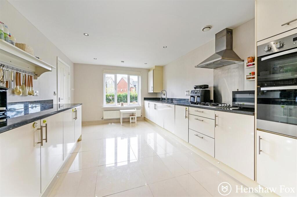 sketch_Ph4_6088088 - Copy.jpg