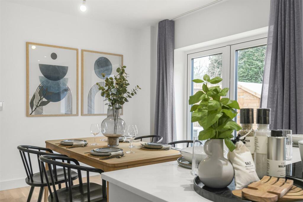Feature Dining Room.jpg