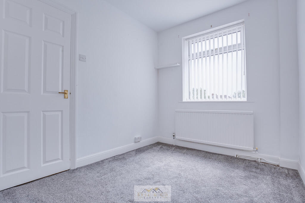Bedroom 2.3