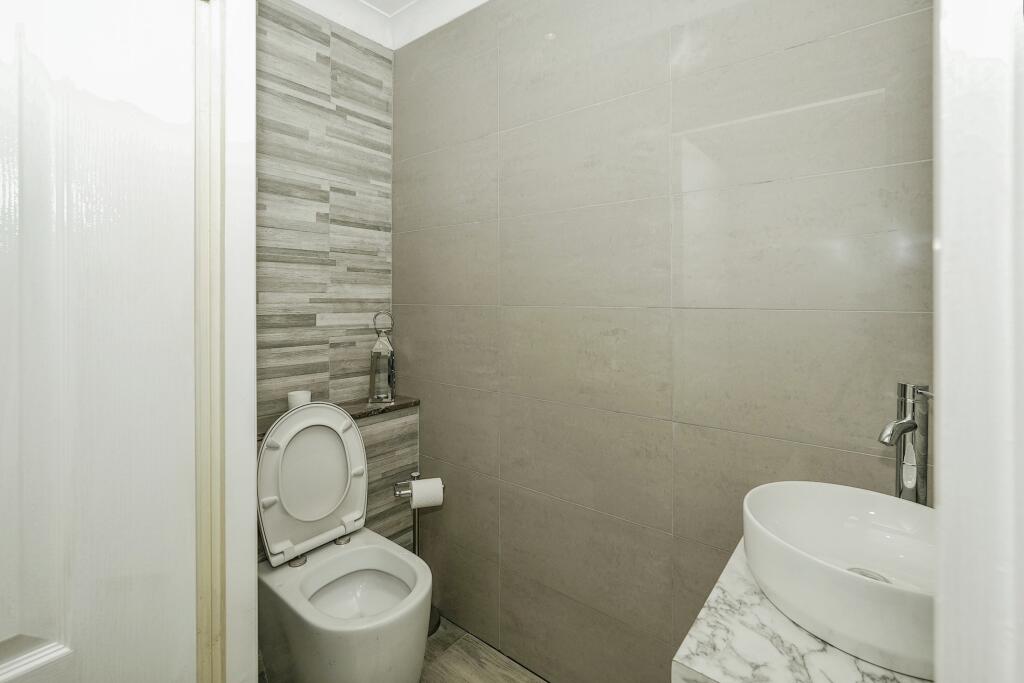 Downstairs Cloakroom