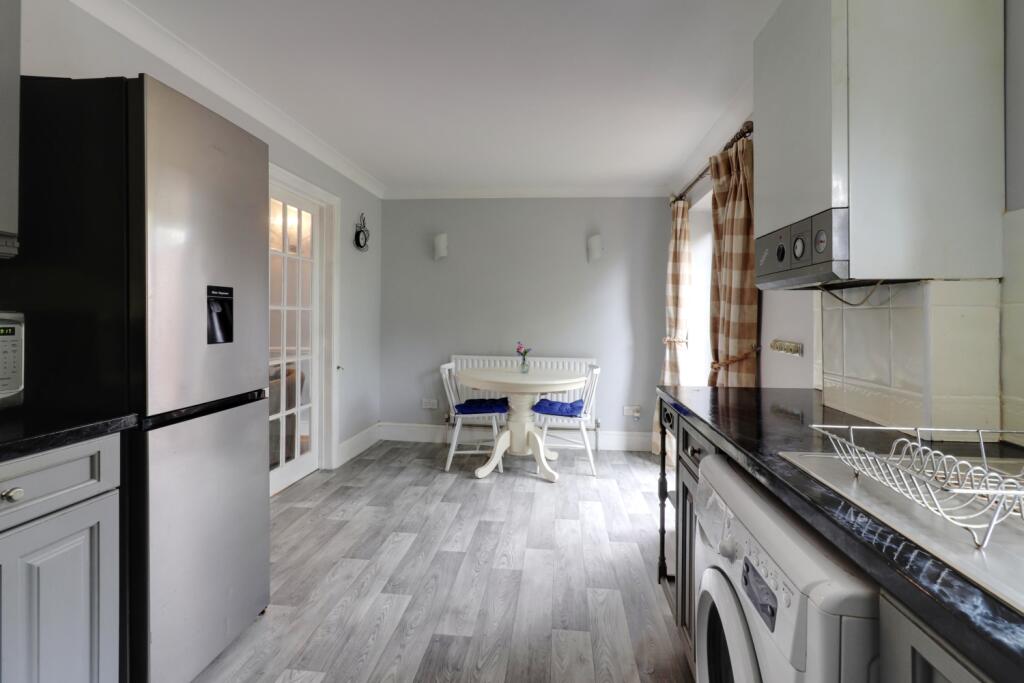 7. Kitchen 2