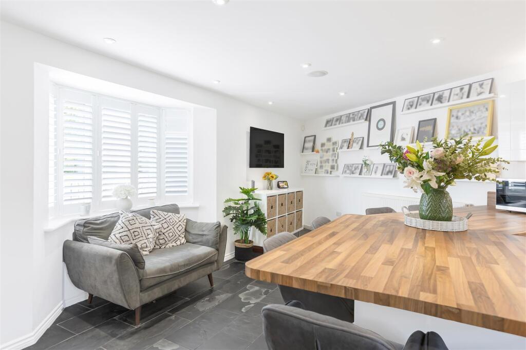 Entertaining Area