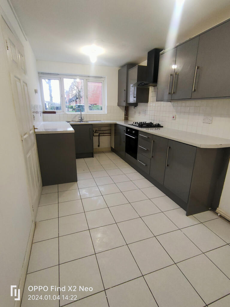 KITCHEN1