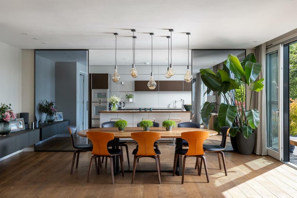 12 - 19 Longcross Causeway - GL7 3DT - Web.jpg